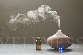 Product + Model Photography  by Sash Photography http://sashphot